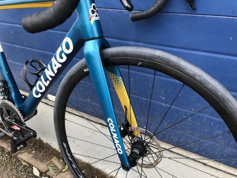 COLNAGO 23年式V3 DISC SRAM RIVAL AXS 480S COLNAGO 23年式V3 DISC SRAM RIVAL AXS 480S Colnago V3 Disc