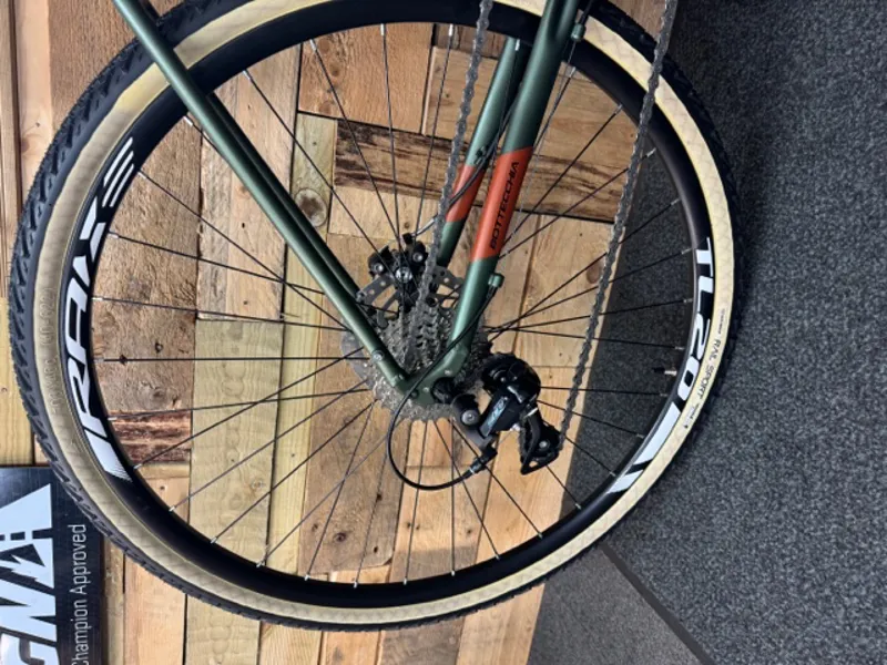 Bottecchia gravel carbon outlet